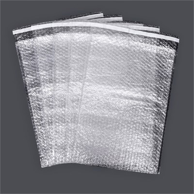 Пакет из воздушно-пузырчатой пленки 25*30 см с клапаном 4 см и клеевым слоем НФ-00024836